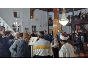 ANAMUR’DA KADİR GECESİNDE SAKAL-I ŞERİF ZİYARETE AÇILDI