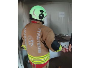 KUMLU’DA EV YANGINI