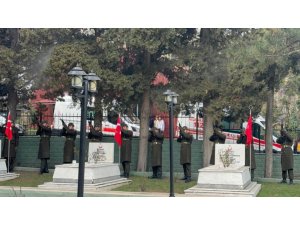 EĞİRDİR’DE ÇANAKKALE ZAFERİ GURURLA KUTLANDI, ŞEHİTLER DUALARLA ANILDI