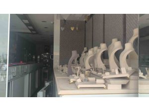 ANTALYA’DA ’EMANET’ VE ‘KAR PAYI’ VAADİYLE 50 MİLYON LİRALIK DOLANDIRICILIK İDDİASI