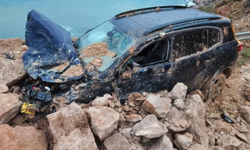 MERSİN-ANTALYA KARAYOLUNDA HEYELAN: YOL TRAFİĞE KAPANDI, 1 YARALI