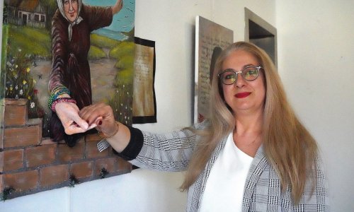 KONUKEVİNDEN GELEN MEKTUPLAR TUVALE YANSIDI