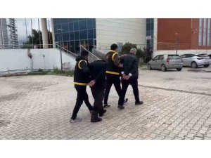 İSKENDERUN’DA İŞLEDİKLERİ SUÇLARDAN ARANAN 2 KİŞİ YAKALANDI