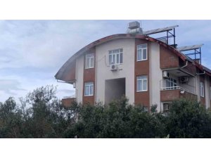 OTEL LOJMANINDA ÇIKAN YANGIN KORKUTTU