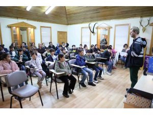 BÜYÜKŞEHİR BELEDİYESİ ÇOCUKLARA SUYUN ÖNEMİNİ ANLATIYOR