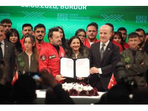 YÜKSEKÖĞRETİM KURULU BAŞKANI EROL ÖZVAR: "GENÇ ÇİFTÇİ ADAYLARININ YETİŞMESİNE KATKI SUNACAĞIZ"