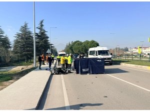 ISPARTA’DA OTOMOBİLLE ÇARPIŞAN MOTOSİKLET SÜRÜCÜSÜ HAYATINI KAYBETTİ