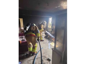 ANTAKYA’DA EV YANGINI