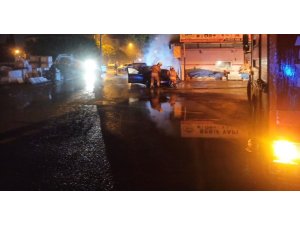 İSKENDERUN’DA OTOMOBİL YANGINI