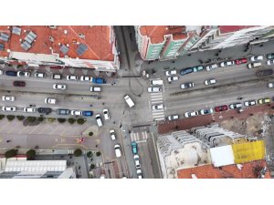 CUMHURİYET CADDESİ ANKETİNDEN "YENİDEN DÜZENLENMESİ" KARARI ÇIKTI