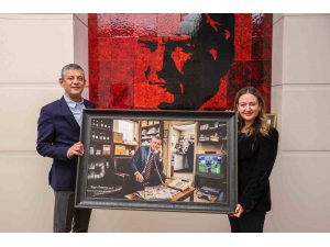 BAŞKAN VEKİLİ ÖZDEMİR, ÖZGÜR ÖZEL’İ GEÇMİŞE GÖTÜRDÜ