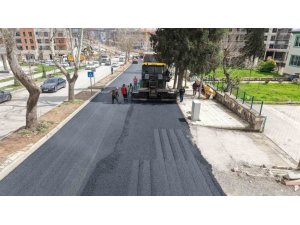 KAHRAMANMARAŞ’TA ASFALT ÇALIŞMALARI