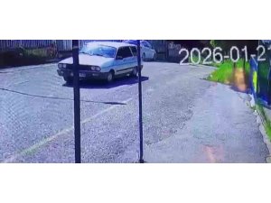 ENGELLİ EVLADI İÇİN BİRİKTİRDİĞİ ALTINLARI DOLANDIRICILARA VERDİ, POLİS BULDU