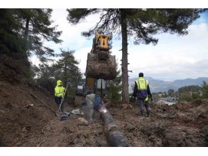 MERSİN’DE HEYELAN BÖLGESİNDE HASAR GÖREN İÇME SUYU HATTI ONARILDI