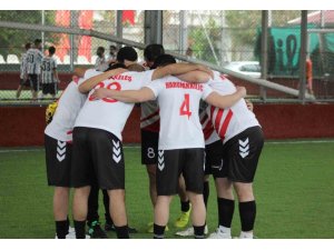 AOSB FUTBOL TURNUVASI’NDA İLK HAFTA TAMAMLANDI