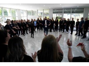 ÇUKUROVA’DA HALK OYUNLARIYLA KÜLTÜREL MİRAS YAŞATILIYOR