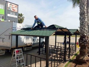 MERSİN’DE PARK VE YEŞİL ALANLARDA BAKIM SEFERBERLİĞİ