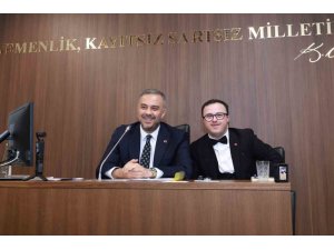 ONİKİŞUBAT BELEDİYESİ MECLİS OTURUMUNU DOWN SENDROMLU ABDULLAH YÖNETTİ