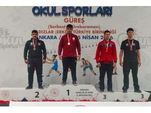 MANAVGATLI GÜREŞÇİ UMUT ALTAY TÜRKİYE İKİNCİSİ OLDU
