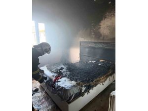 ANTAKYA’DA EV YANGINI