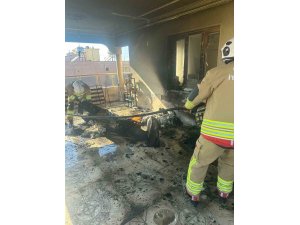 REYHANLI’DA EVİN BALKONUNDAN ALEVLER YÜKSELDİ