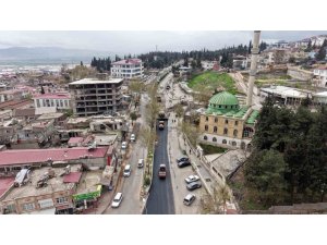 KAHRAMANMARAŞ’TA ASFALT ÇALIŞMALARI SÜRÜYOR