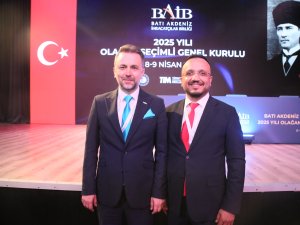 BAİB'DE YÖNETİM TURKUAZ, TİM DELEGELERİ KIRMIZI