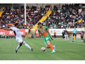 TRENDYOL SÜPER LİG: CORENDON ALANYASPOR: 1 - TRABZONSPOR: 1 (MAÇ SONUCU)