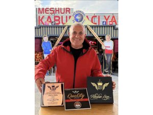 "EN İYİ ET LOKANTASI" ÖDÜLÜ ADANALI KEBAPÇININ OLDU