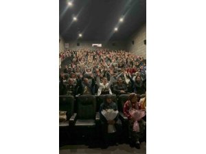 DÖRTYOL’DA İLKOKUL ÖĞRENCİLERİ SİNEMAYLA TANIŞTI