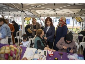 MERSİN’DE ‘EVİMİZ ATÖLYE’ İLE KADINLAR ÜRETİME KATILIYOR
