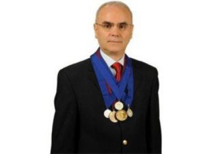 Doç. Dr. Ahmet Yıldızhan, “Dar kanal hastalığının her aşamasına dikkat edin!”
