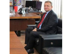 BABA MERSİNLİ, 1996 YILINDA ULUSLARARASI DOLANDIRICILIK DAVASINDA YARGILANMIŞ