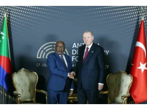 CUMHURBAŞKANI ERDOĞAN KOMORLAR BİRLİĞİ CUMHURBAŞKANI ASSOUMANİ AZALİ İLE GÖRÜŞTÜ