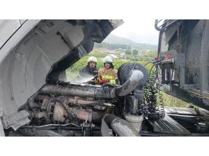 DÖRTYOL’DA TIRIN MOTORUNDA YANGIN ÇIKTI