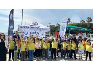 MERSİN’DE SİBERAY İLE BİNLERCE KİŞİYE GÜVENLİ İNTERNET EĞİTİMİ