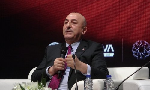 MEVLÜT ÇAVUŞOĞLU, "MÜSLÜMAN ÜLKELERE KARŞI KURULAN İTTİFAKLARA BİZ DE BOŞ DURMUYORUZ"