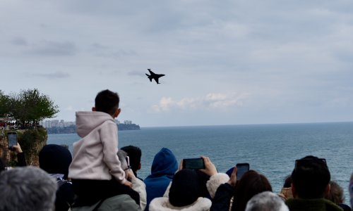 SOLOTÜRK'TEN NEFES KESEN GÖSTERİ