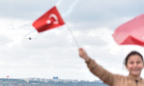 SOLOTÜRK'TEN NEFES KESEN GÖSTERİ