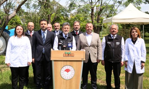 BAKAN YUMAKLI: "KURAKLIK RİSKİNİ BÜYÜK ÖLÇÜDE ATLATTIK"