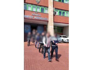 ISPARTA’DA  22 YIL HAPİS CEZASI BULUNAN FİRARİ YAKALANDI