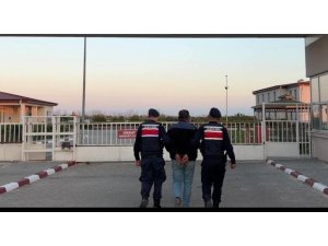 KESİNLEŞMİŞ HAPİS CEZALARIYLA ARANAN 7 HÜKÜMLÜ YAKALANDI