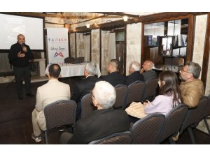 MERSİN’DE KÖY ENSTİTÜLERİNİN 85. YILINA ÖZEL ANLAMLI ETKİNLİK