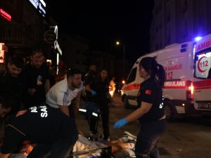 DERBİ ZAFERİ KUTLAMASINDA BIÇAKLI SALDIRI