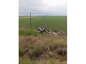 OTOMOBİL TAKLA ATTI, 4 YARALI