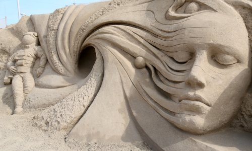 'ZAMAN YOLCULUĞU' TEMALI KUM HEYKEL FESTİVALİ BAŞLIYOR