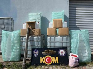 ADANA’DA 2 TON KAÇAK ETİL ALKOL ELE GEÇİRİLDİ