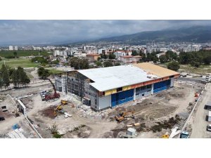 HATAY BÜYÜKŞEHİR BELEDİYESİ, DÖRTYOL’A KAPALI SPOR SALONU İNŞA EDİYOR