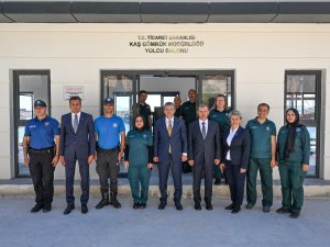 VALİ ŞAHİN'DEN KAŞ ZİYARETİ