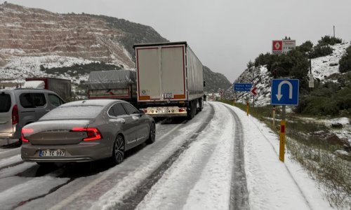 ANTALYA'DA MAYIS AYINDA KAR SÜRPRİZİ